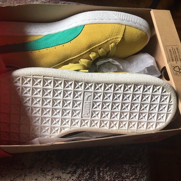 NWT Puma Suede 'Brazil' Mens Size 9 - Picture 2 of 3